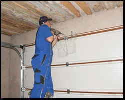 HighTech Garage Door Cleveland, OH 216-762-0824 - side-bar-g-door-repair
